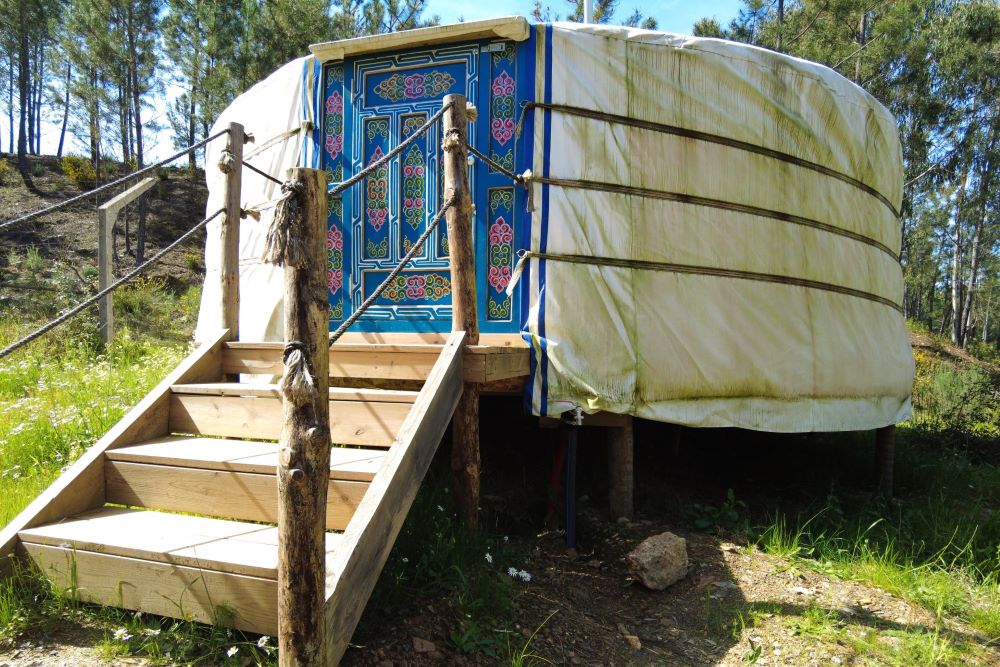 Yurt Azul Self sustainable accommodation Freedom Ville Portugal