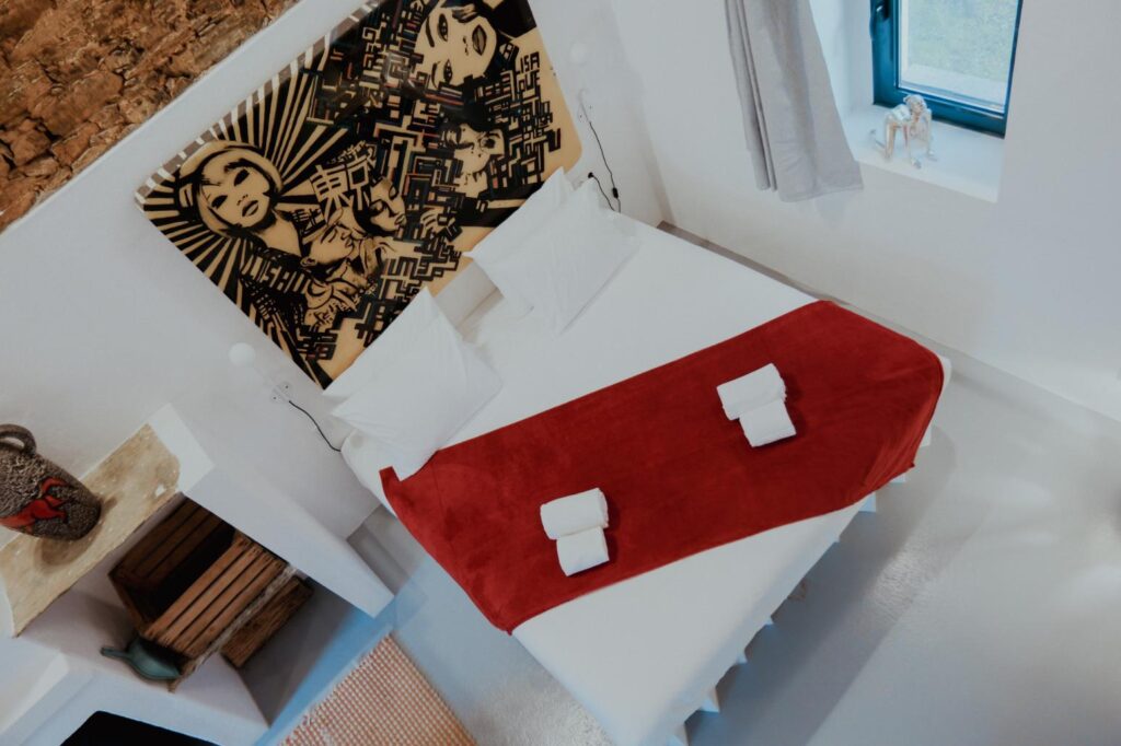 Studio Canvas โ A creative space in Eco Resort Portugal with white tones, canvas textures, and artistic inspiration.